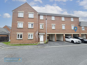 Front/Car Port- click for photo gallery